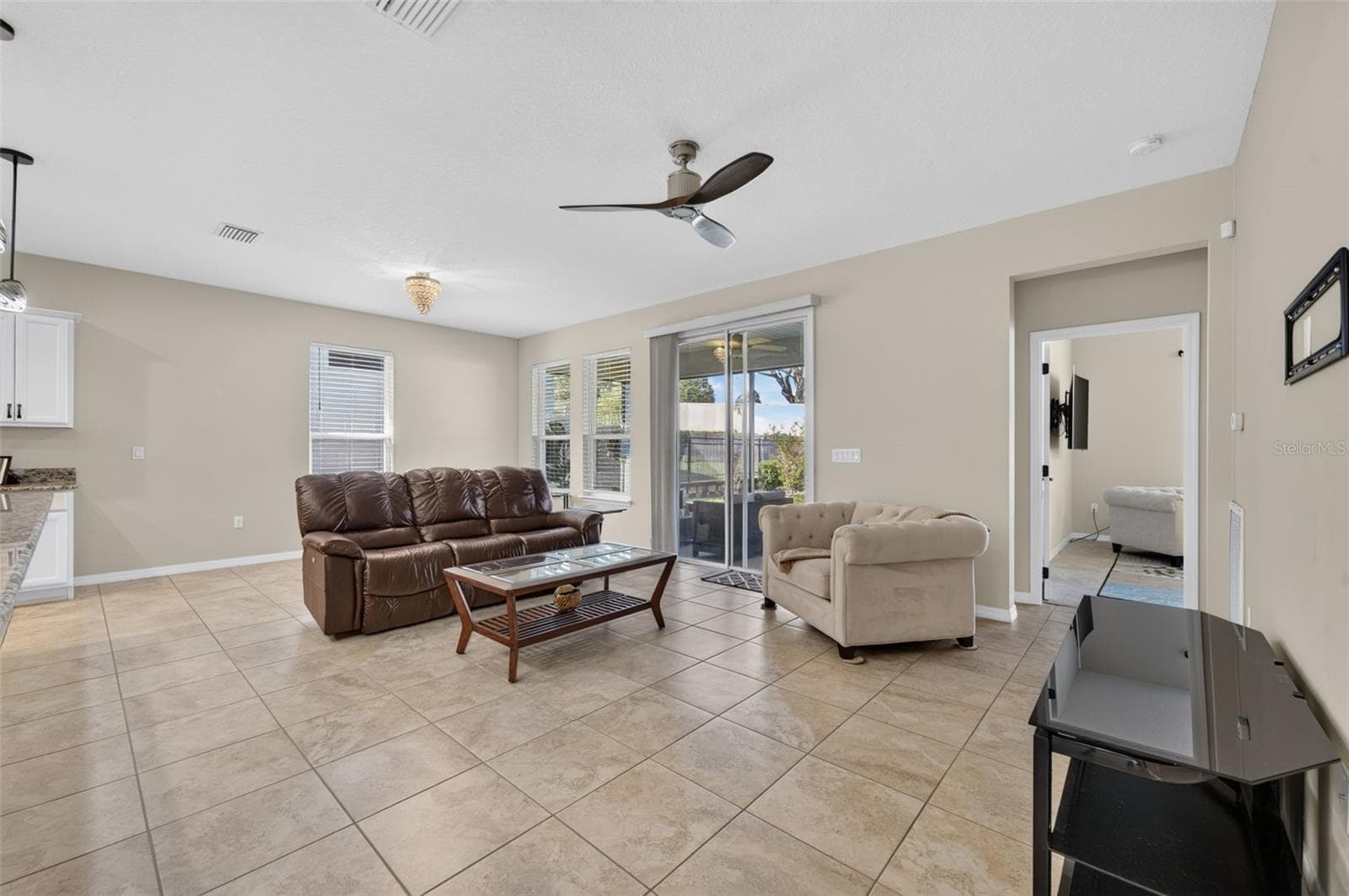 Single Family Residence at 306 ALCOVE DR, GROVELAND, photo 7 of 65