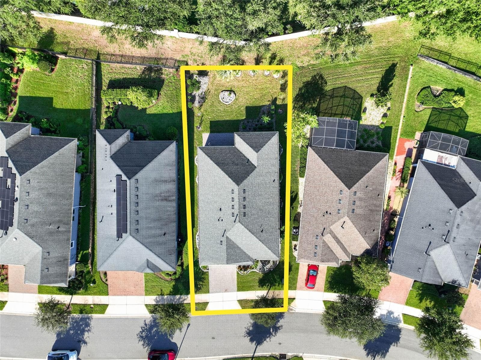 Single Family Residence at 306 ALCOVE DR, GROVELAND, photo 47 of 65