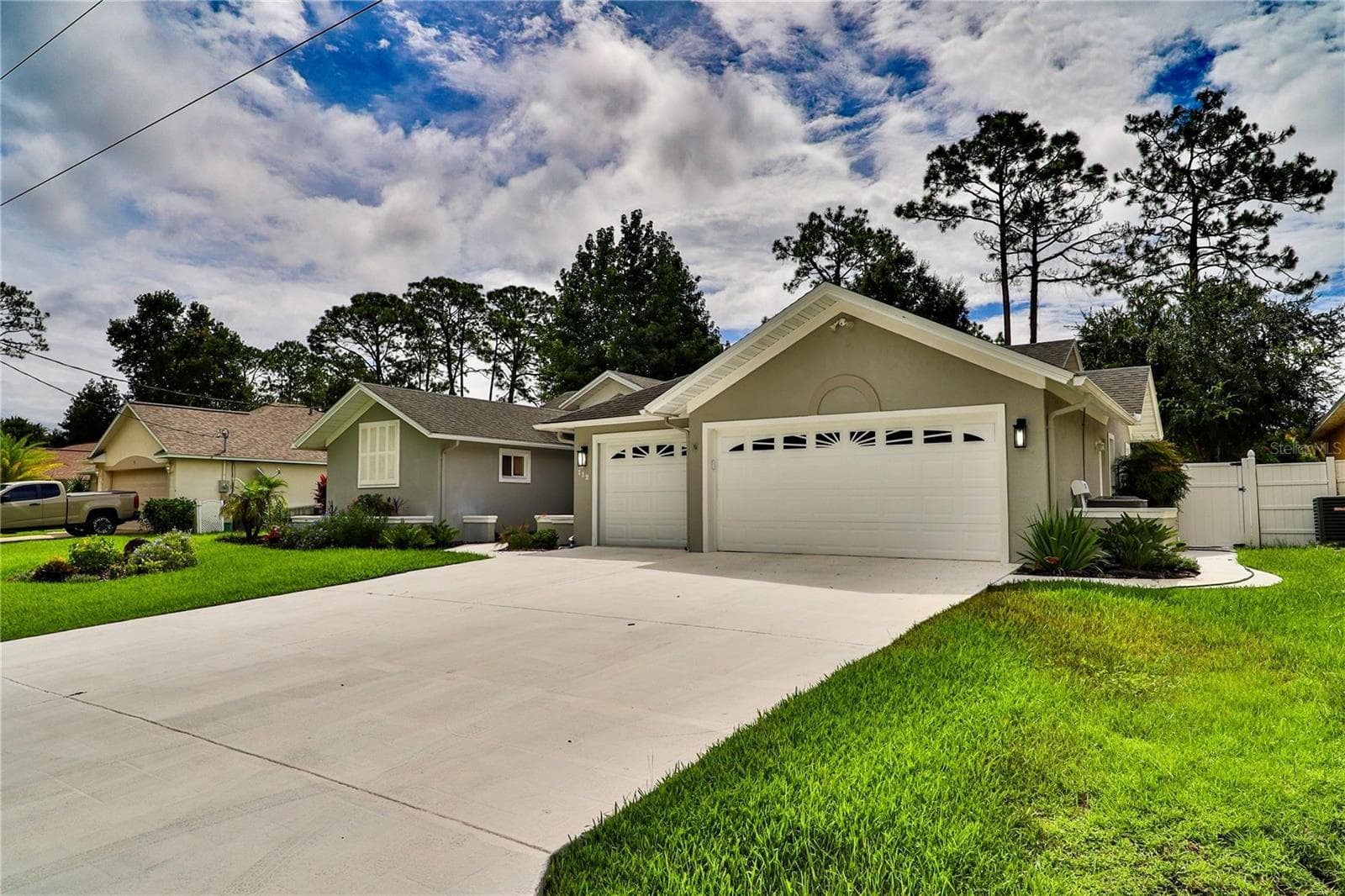 Front - 112 WELLSTONE DR, PALM COAST
