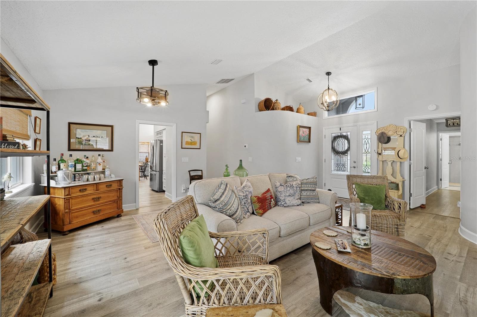 Family living Room - 112 WELLSTONE DR, PALM COAST