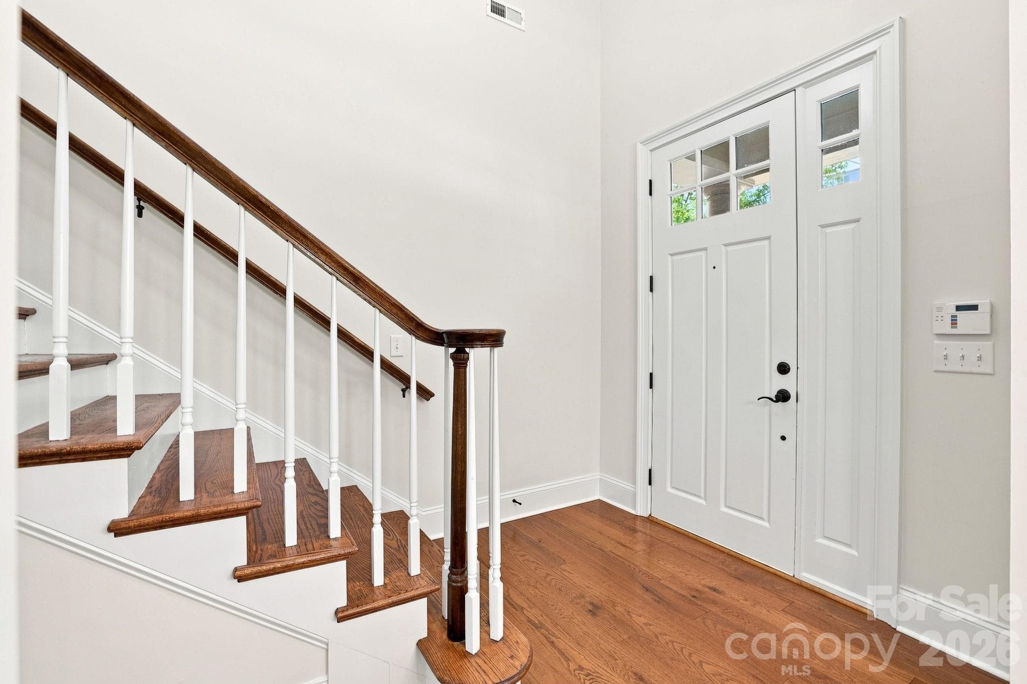 Townhouse at 6831 Louisburg Square Lane, Charlotte, photo 15 of 45