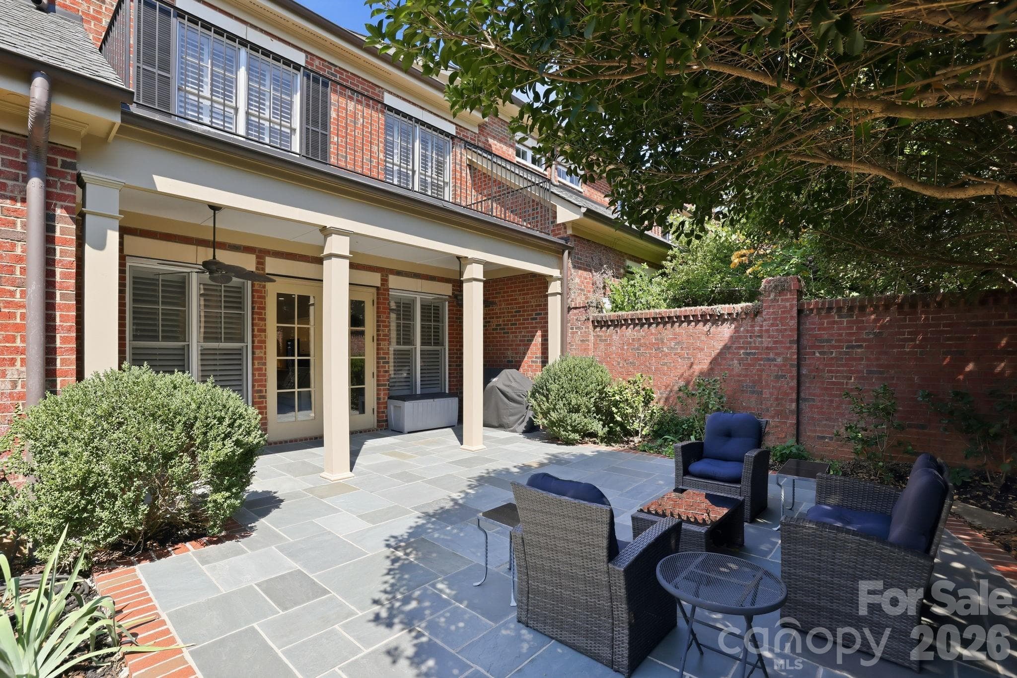 Townhouse at 6831 Louisburg Square Lane, Charlotte, photo 29 of 45