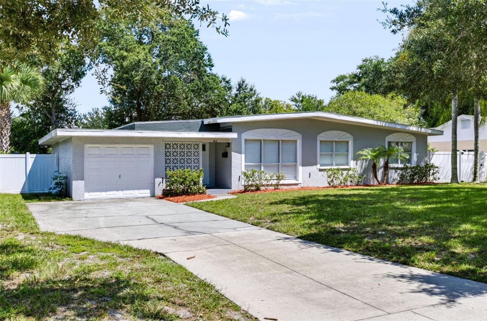 508 BRECHIN DR