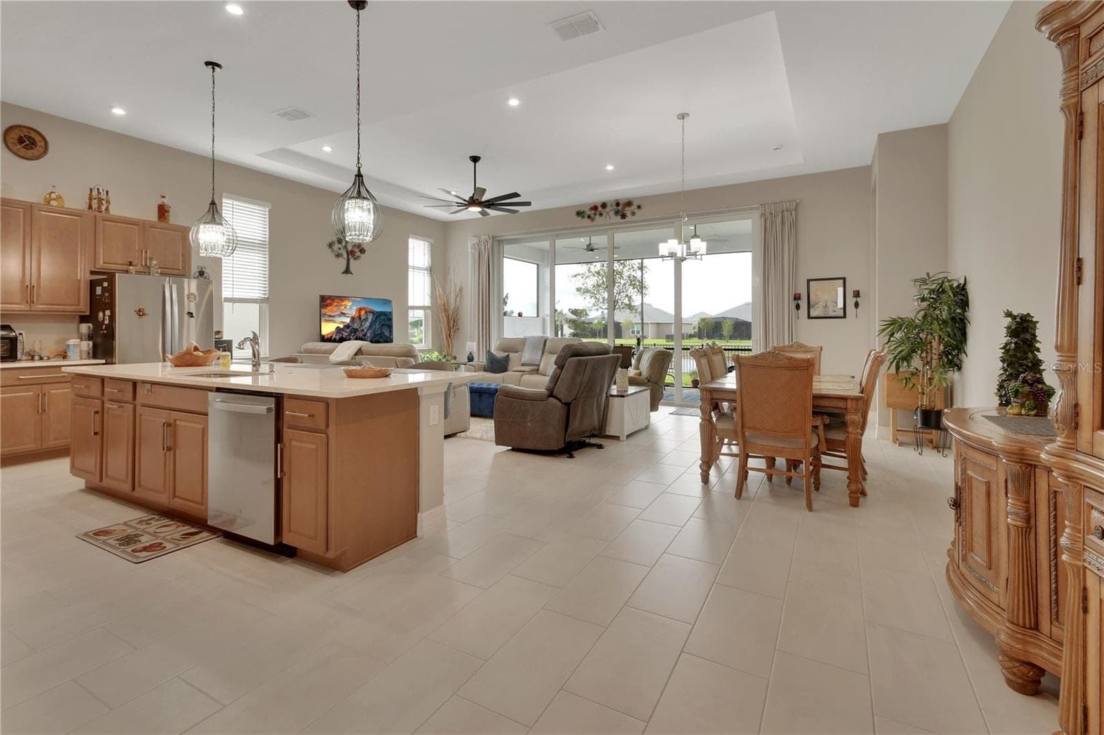 Single Family Residence at 859 LILIANA DR, DELAND, photo 5 of 32