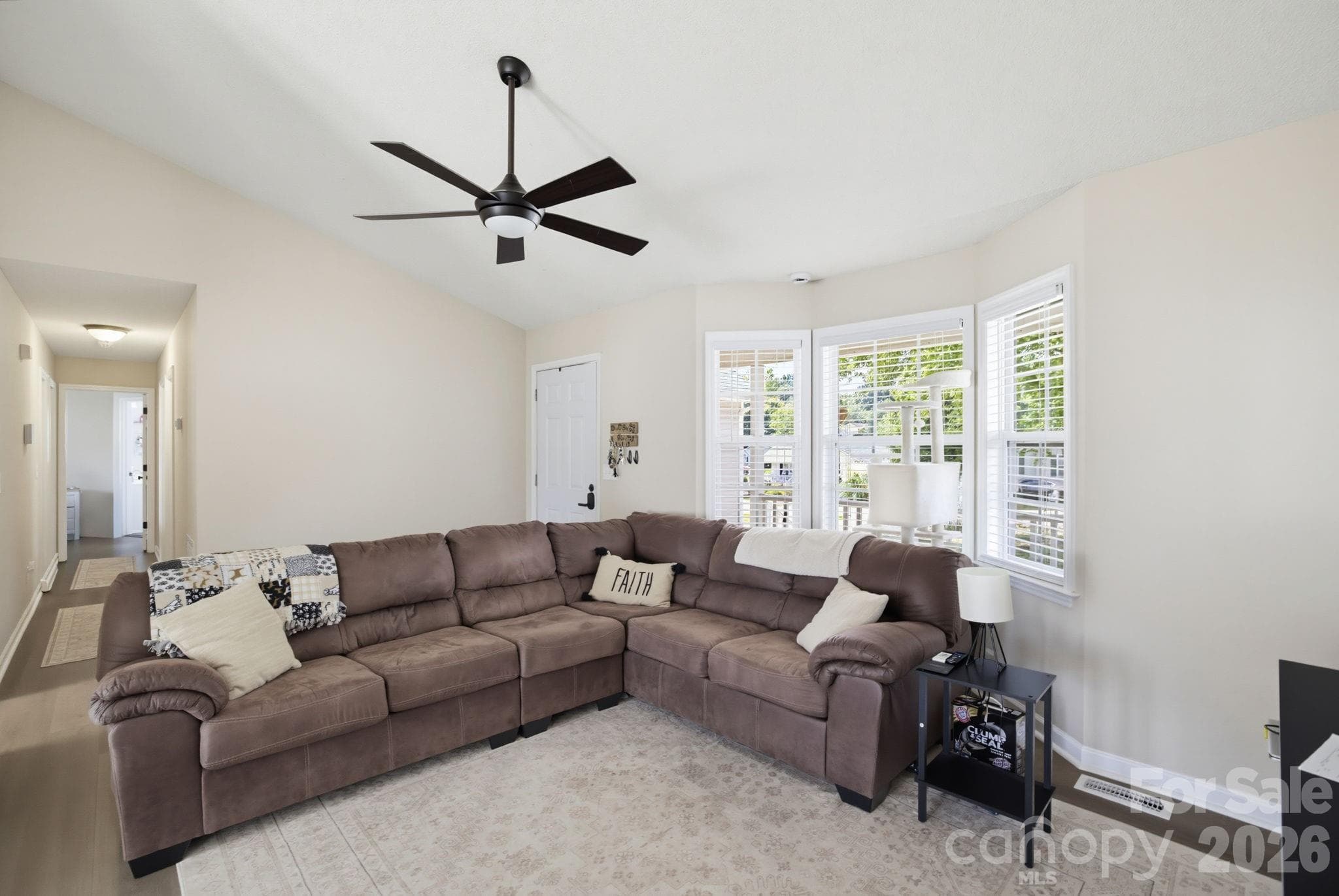 Single Family Residence at 21 Oak Meadow Lane, Thomasville, photo 8 of 31