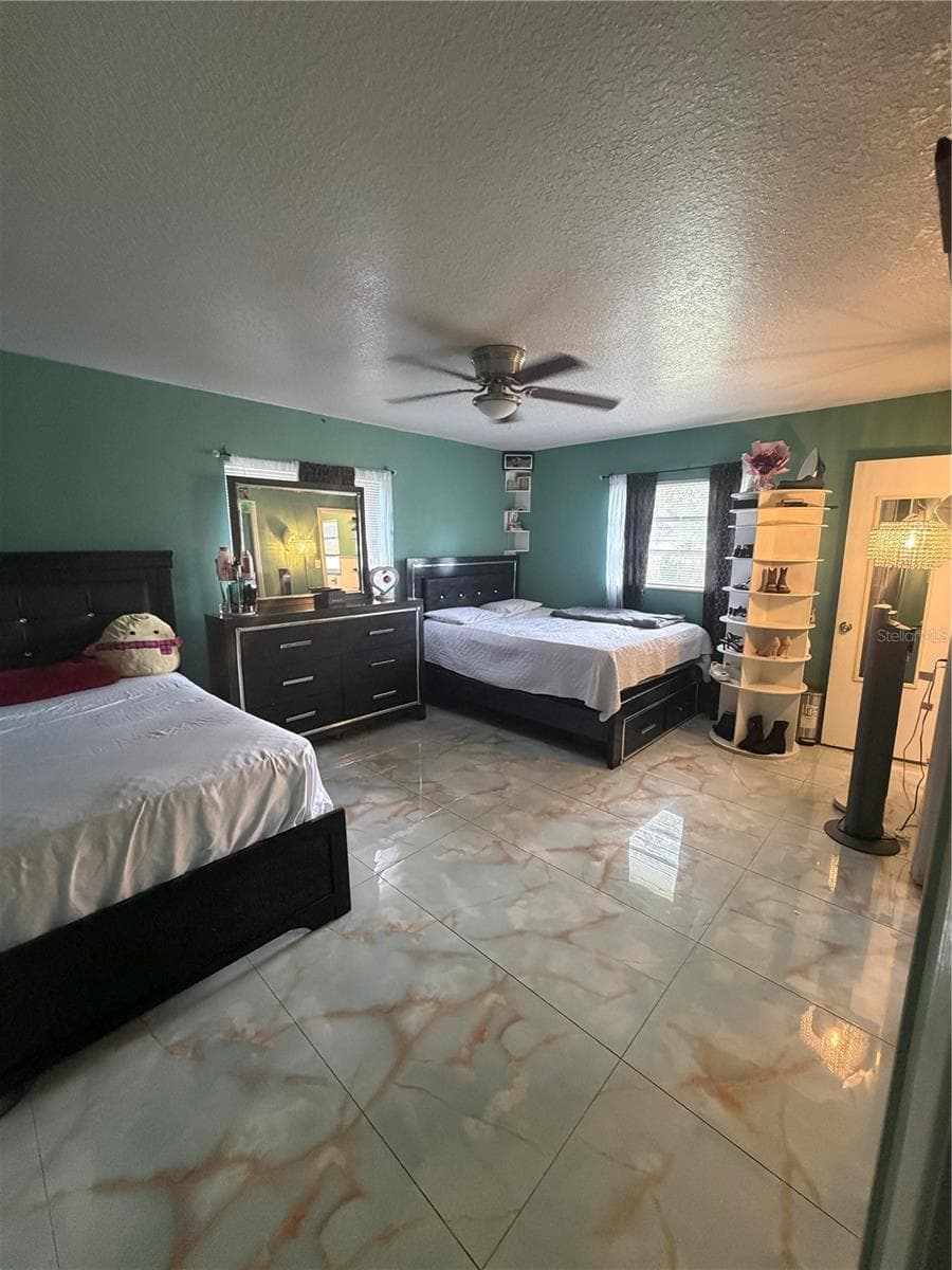 Single Family Residence at 10909 W ELBOW DR, TAMPA, photo 16 of 18