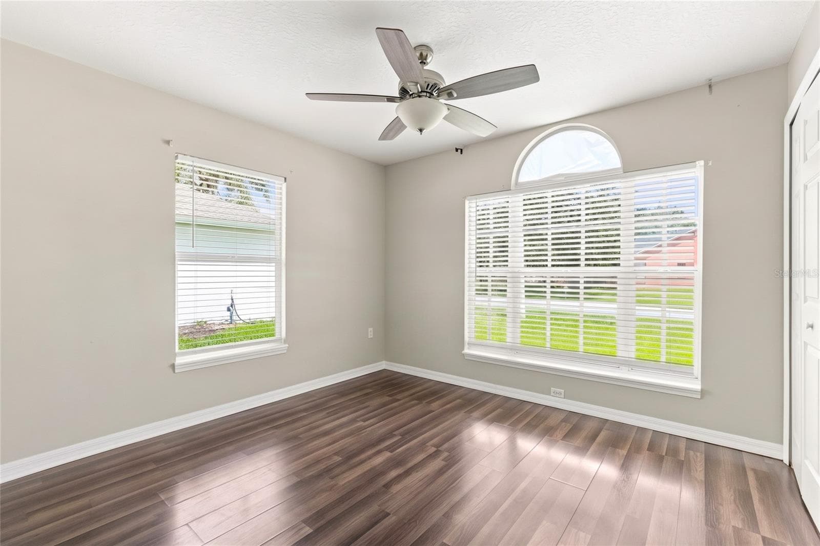 Single Family Residence at 930 DERBYSHIRE DR, KISSIMMEE, photo 13 of 29