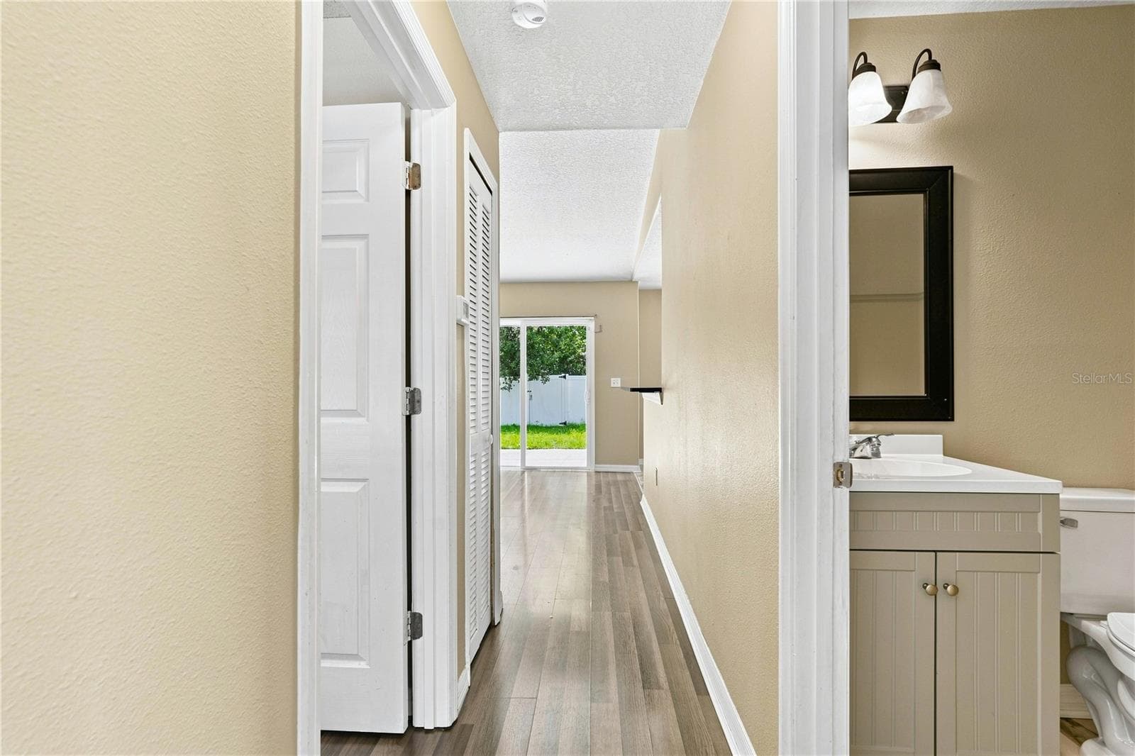 Single Family Residence at 930 DERBYSHIRE DR, KISSIMMEE, photo 20 of 29