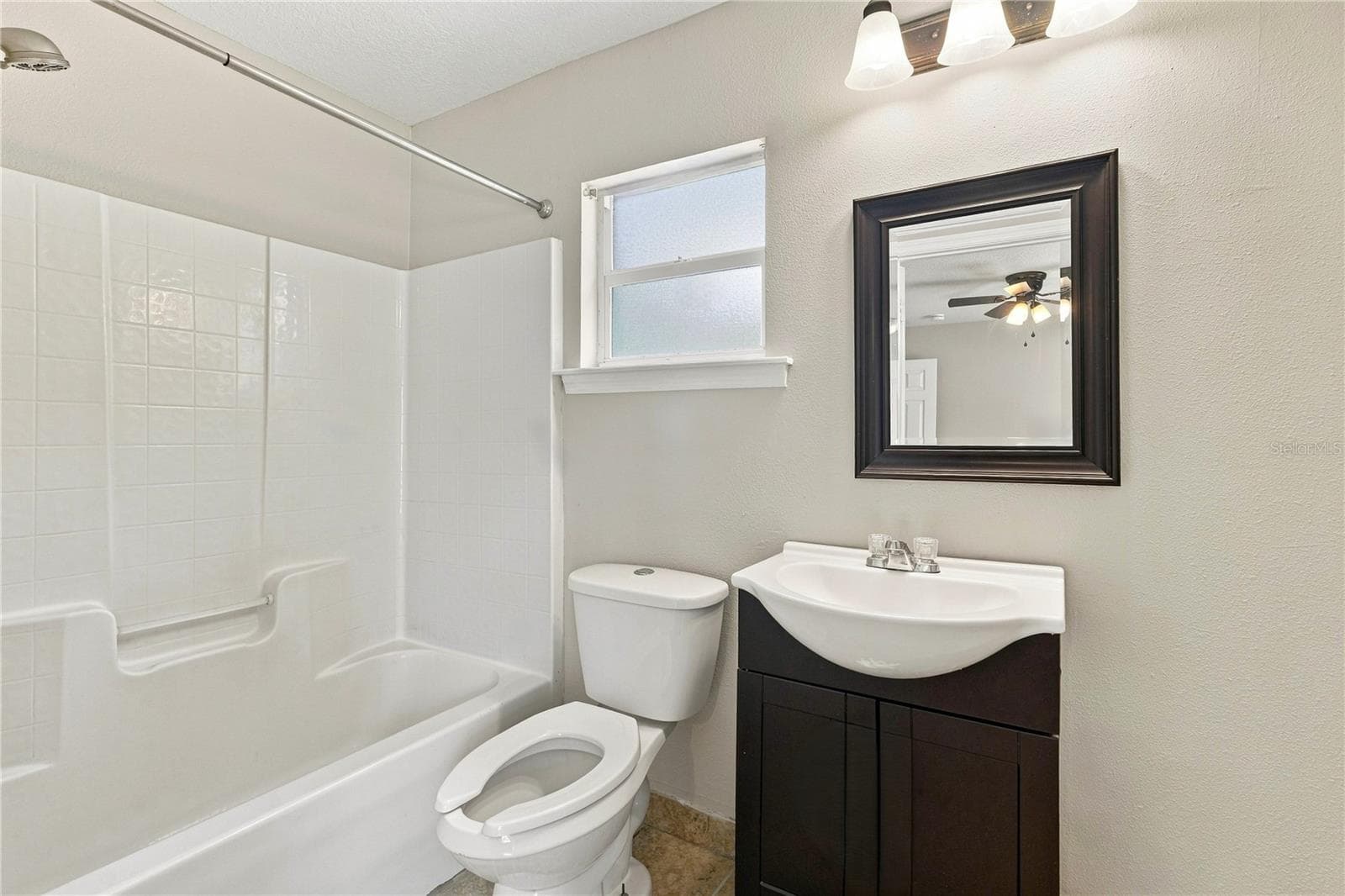 Single Family Residence at 930 DERBYSHIRE DR, KISSIMMEE, photo 22 of 29