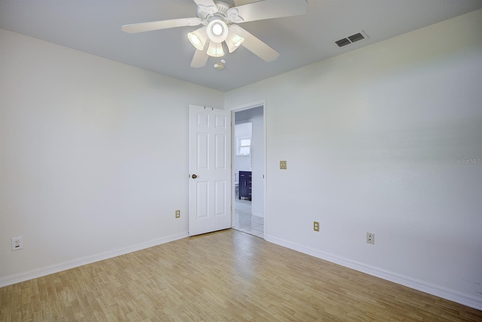 Bedroom 2 - 858 MENDOZA DR, KISSIMMEE