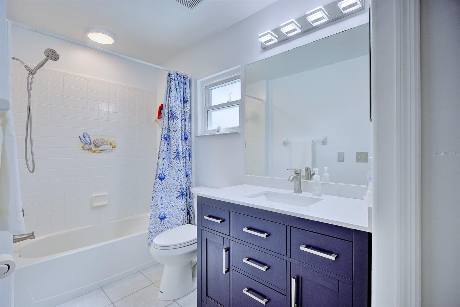 Bathroom - 858 MENDOZA DR, KISSIMMEE