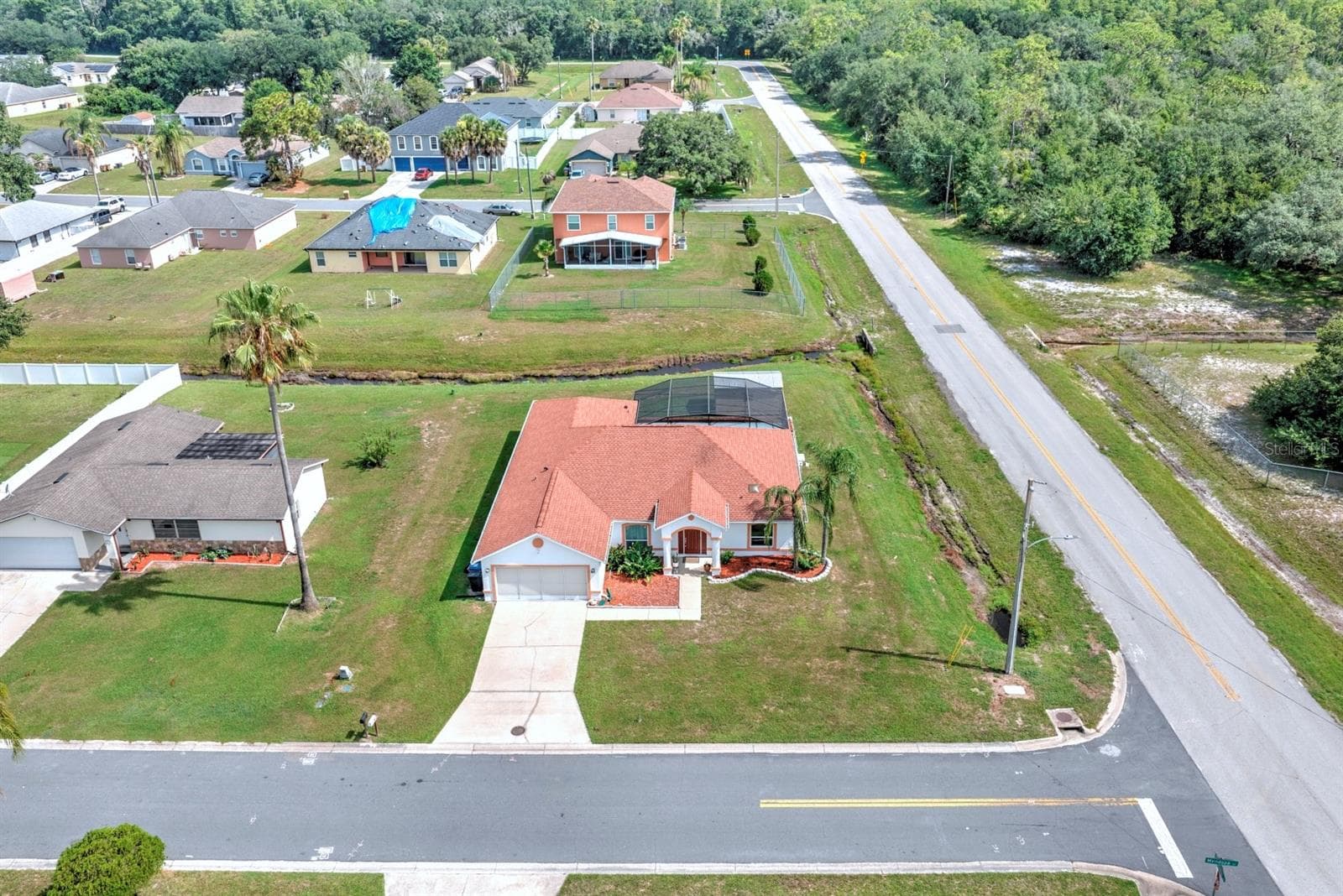 Single Family Residence at 858 MENDOZA DR, KISSIMMEE, photo 33 of 37