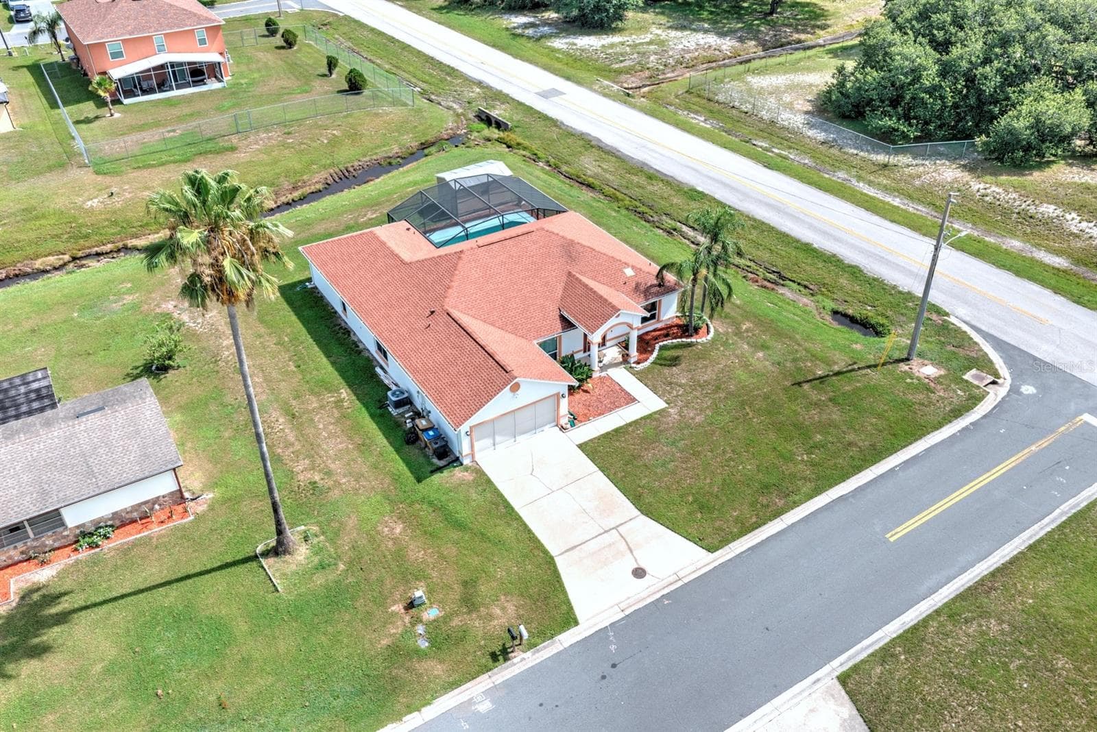 Single Family Residence at 858 MENDOZA DR, KISSIMMEE, photo 34 of 37