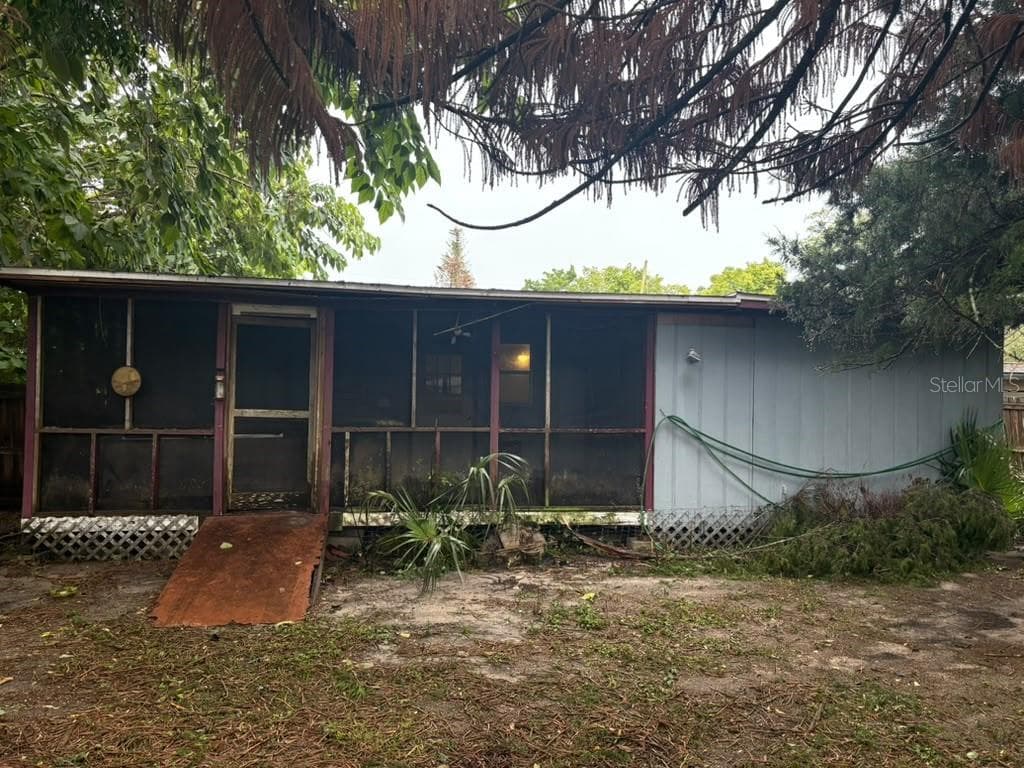 Single Family Residence at 1212 10TH ST, DAYTONA BEACH, photo 9 of 20