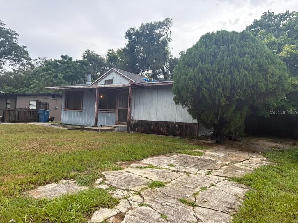 Single Family Residence at 1212 10TH ST, DAYTONA BEACH, photo 16 of 20