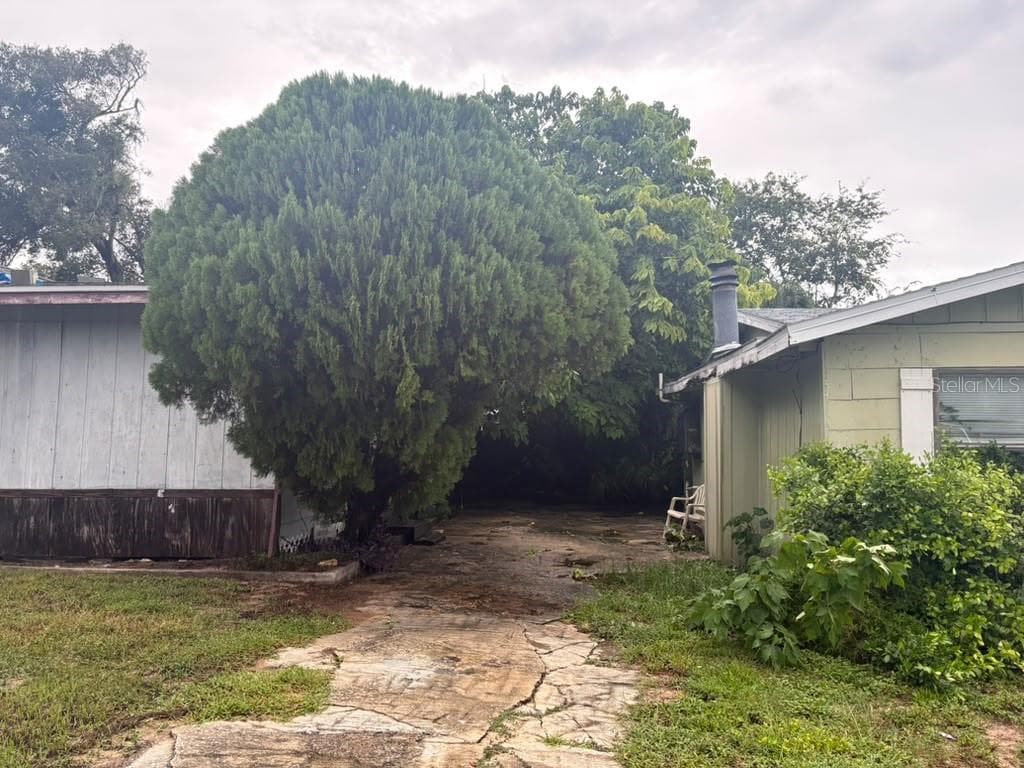 Single Family Residence at 1212 10TH ST, DAYTONA BEACH, photo 19 of 20