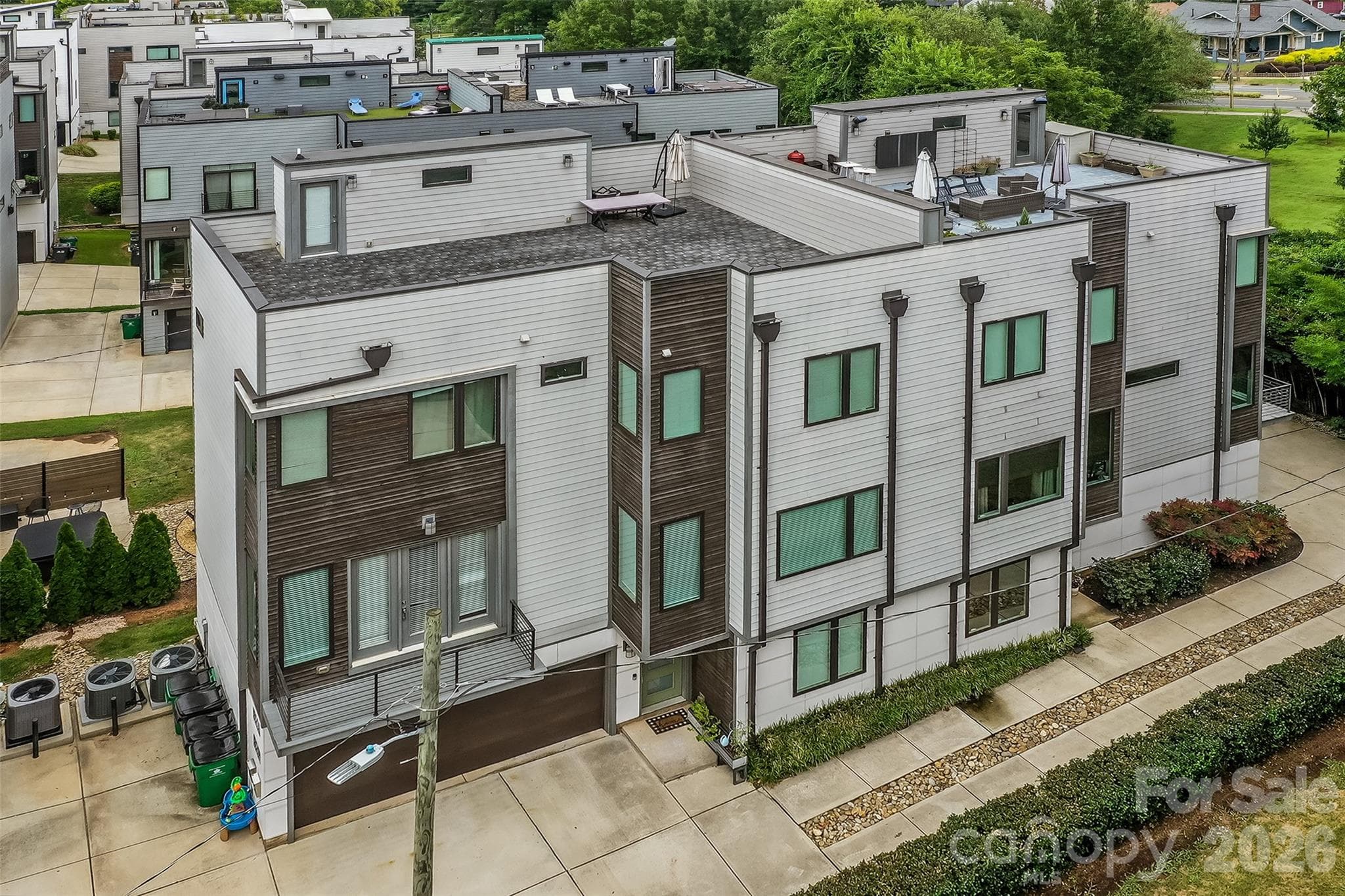 914 Westbrook Drive
