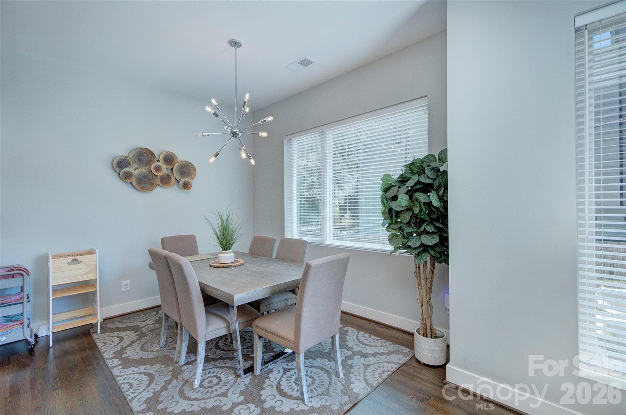 Condominium at 914 Westbrook Drive, Charlotte, photo 10 of 34