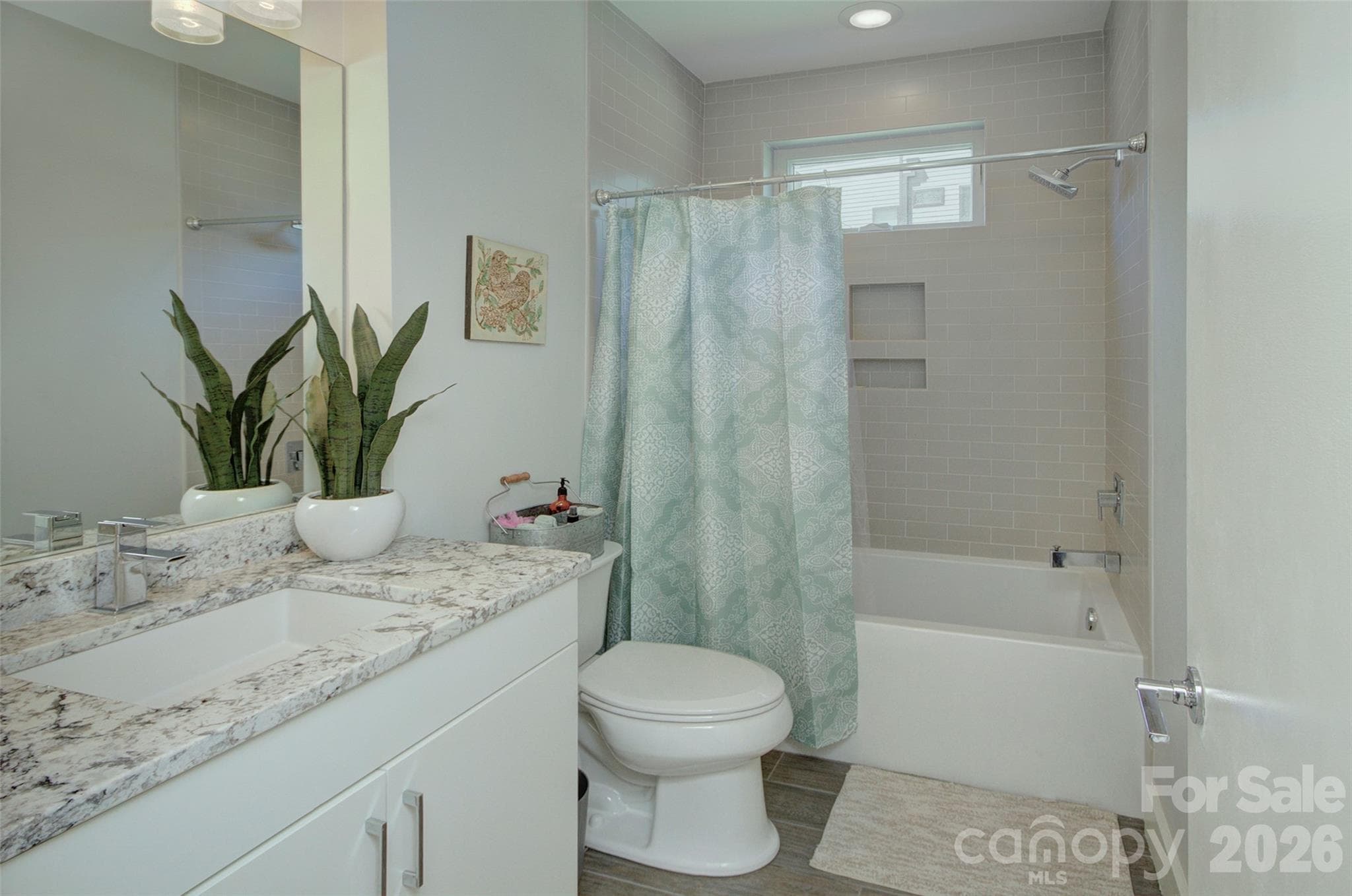 Condominium at 914 Westbrook Drive, Charlotte, photo 18 of 34