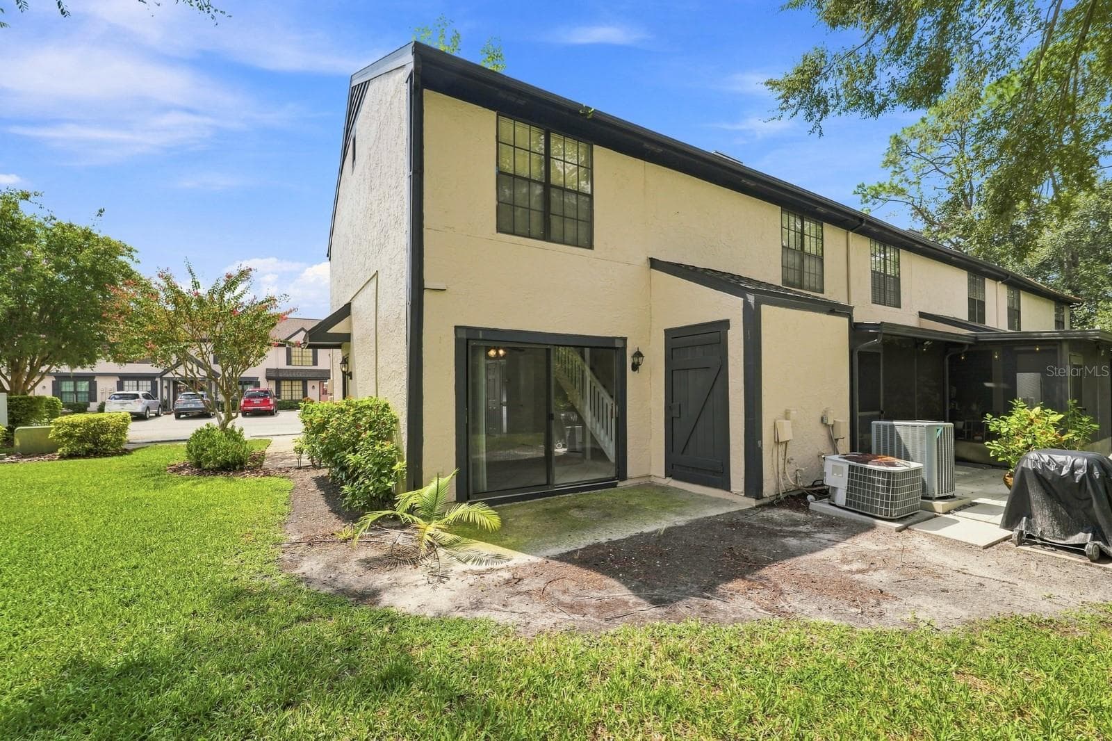 Townhouse at 16573 BRIGADOON DR, TAMPA, photo 19 of 27