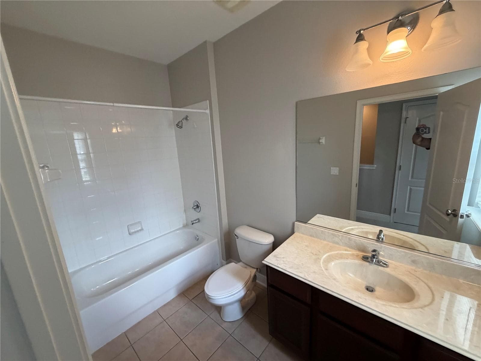Single Family Residence at 13633 RIGGS WAY, WINDERMERE, photo 18 of 29