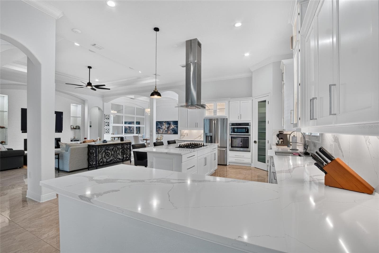 Single Family Residence at 8467 DUNHAM STATION DR, TAMPA, photo 14 of 60