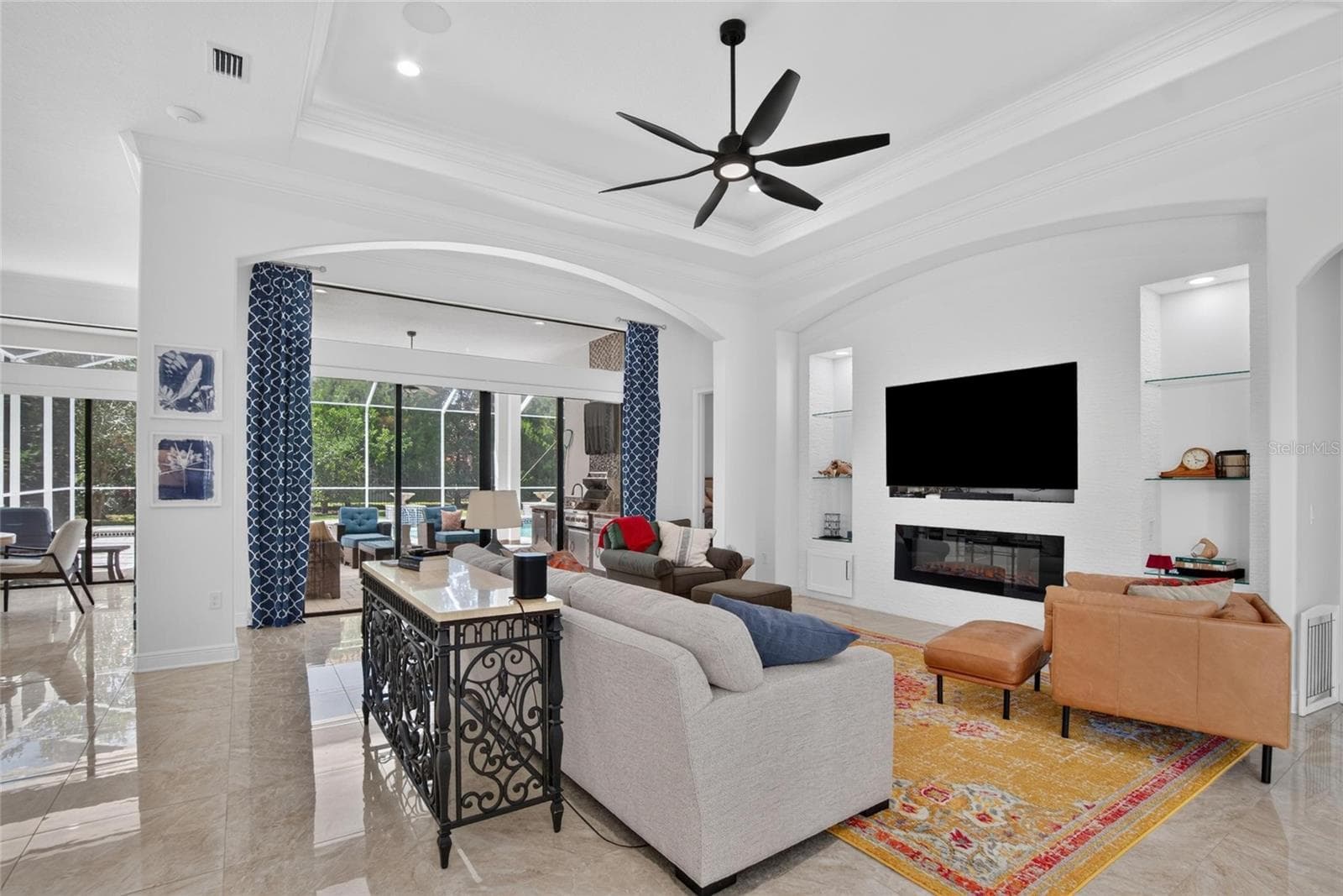 Single Family Residence at 8467 DUNHAM STATION DR, TAMPA, photo 19 of 60
