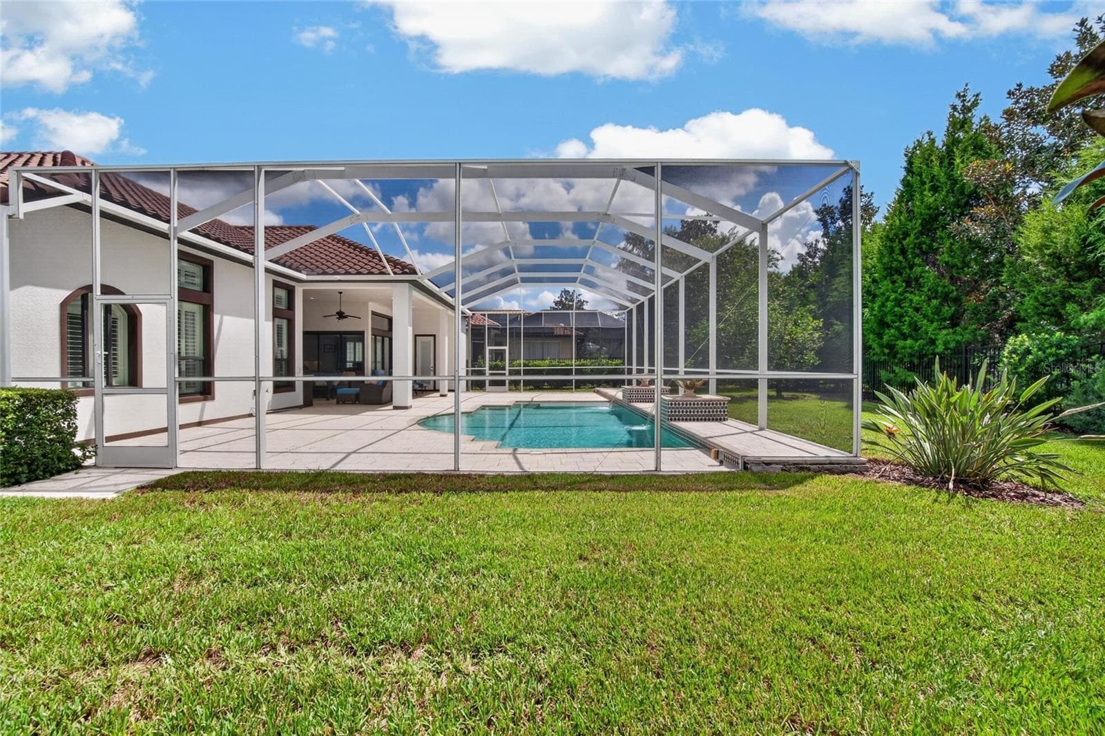 Single Family Residence at 8467 DUNHAM STATION DR, TAMPA, photo 50 of 60