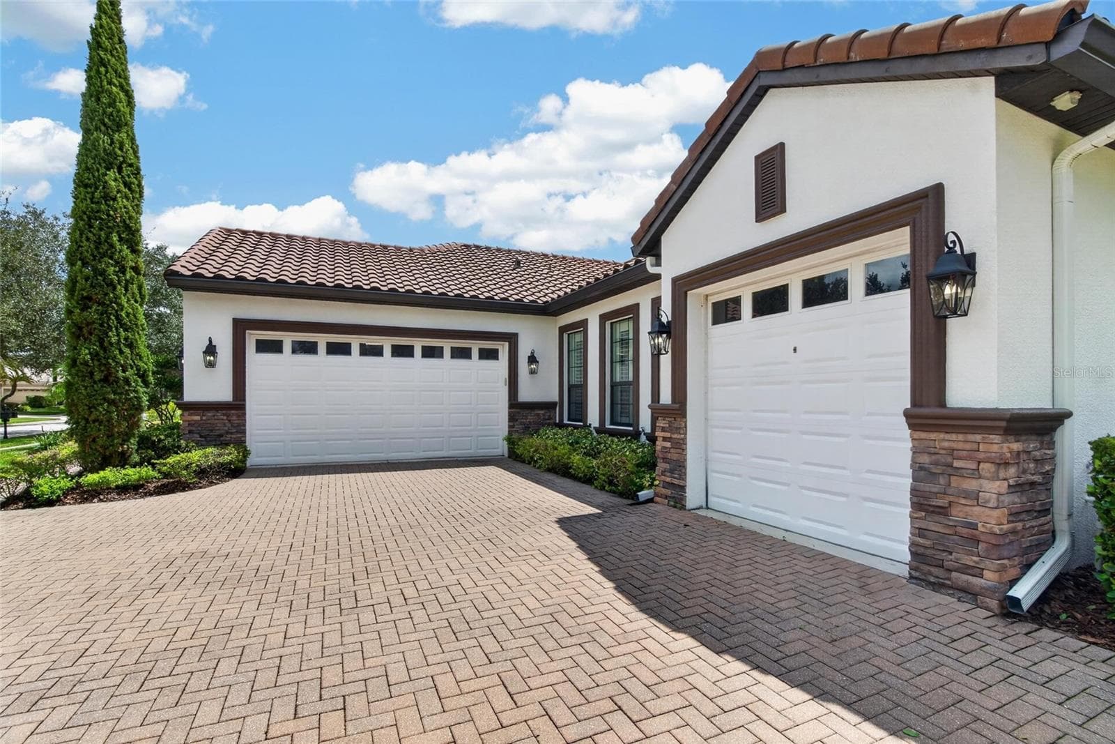 Single Family Residence at 8467 DUNHAM STATION DR, TAMPA, photo 56 of 60