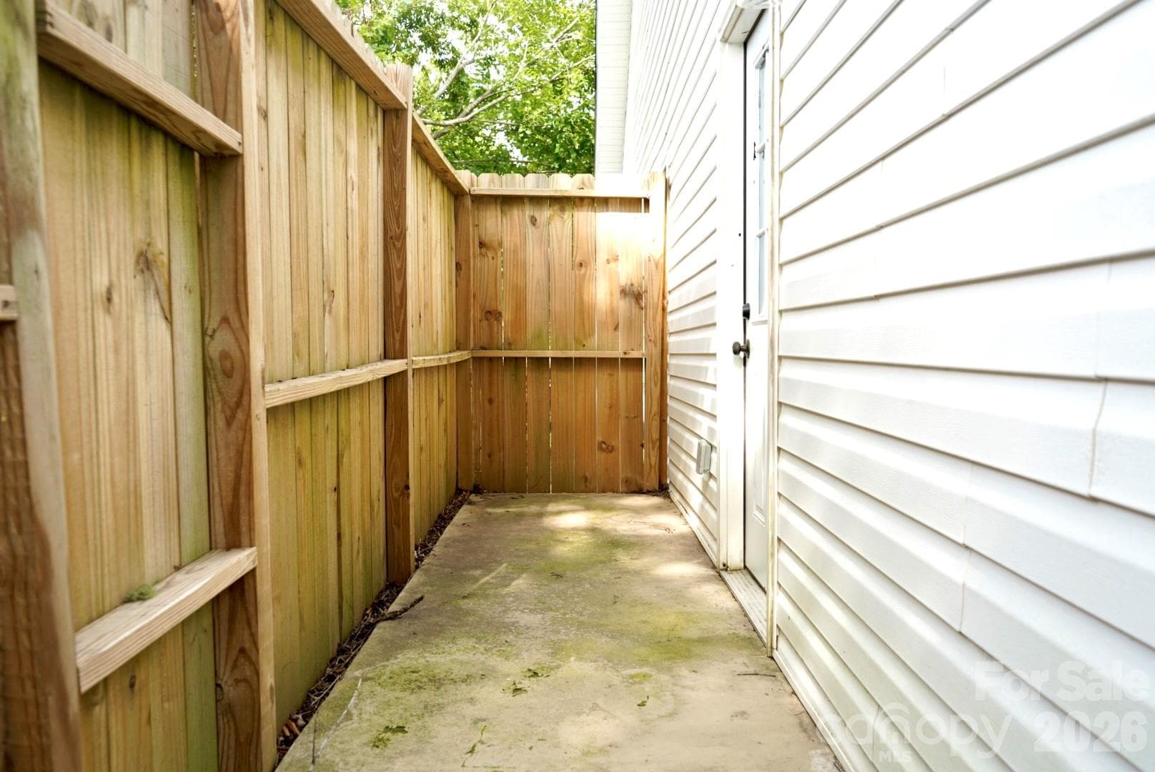 Single Family Residence at 302 Cedar Street, Lancaster, photo 16 of 18