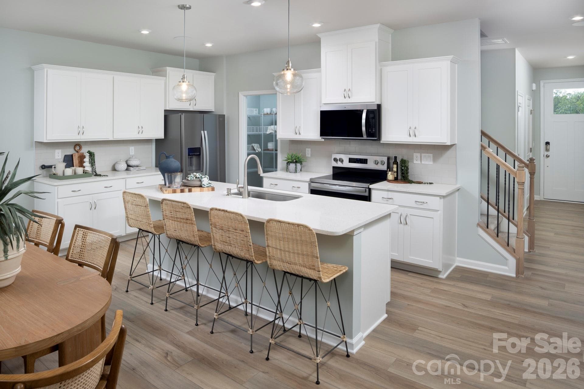 Townhouse at 1312 Vibrant Road, Charlotte, photo 4 of 14