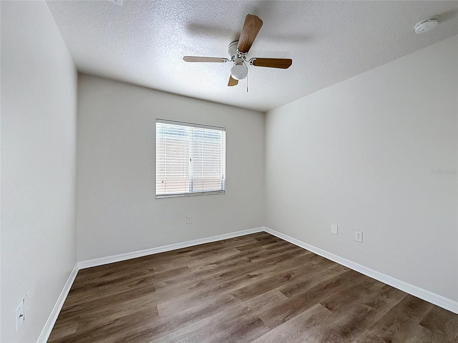 Single Family Residence at 31225 TAGUS LOOP, WESLEY CHAPEL, photo 13 of 25