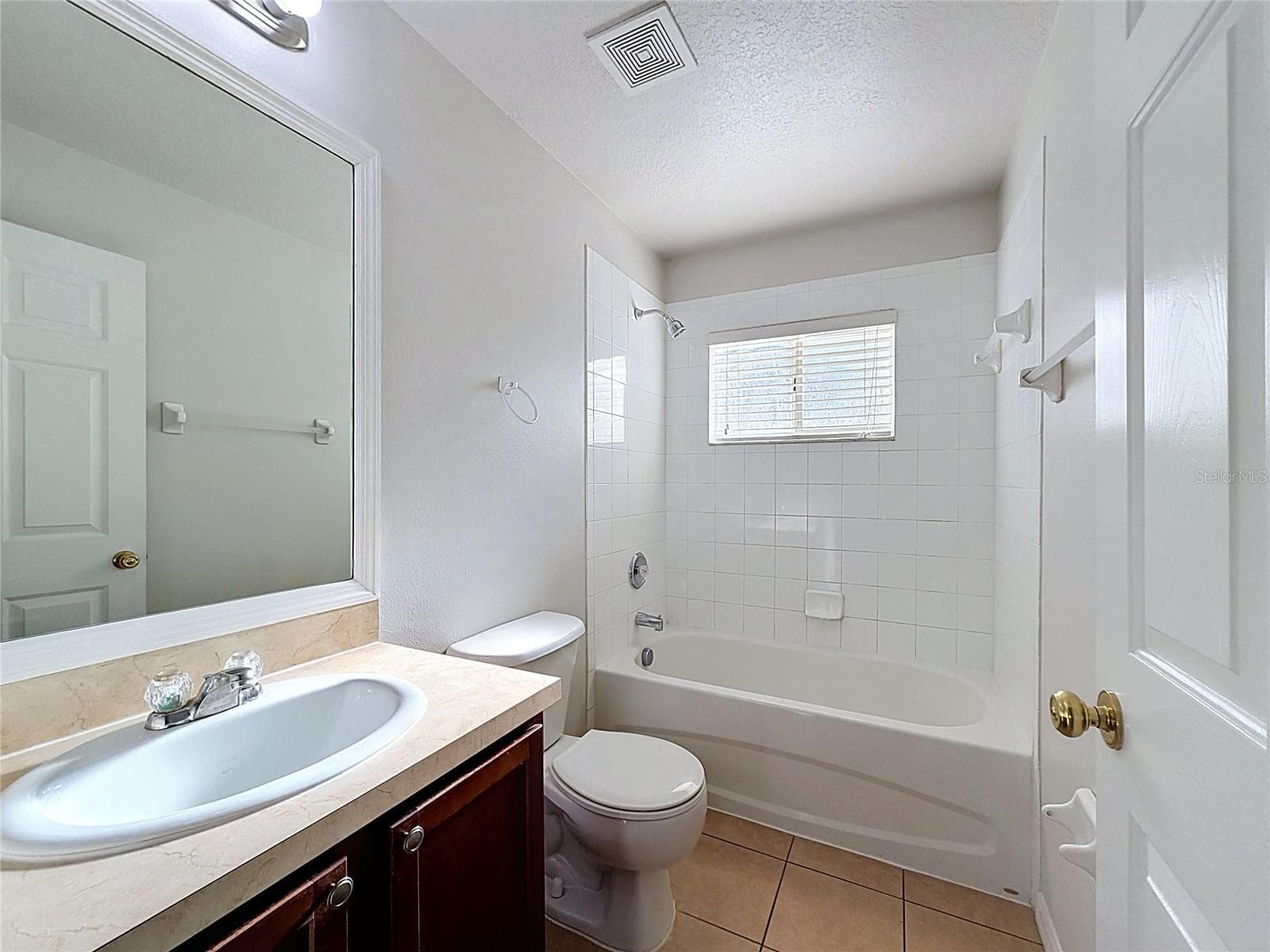 Single Family Residence at 31225 TAGUS LOOP, WESLEY CHAPEL, photo 15 of 25