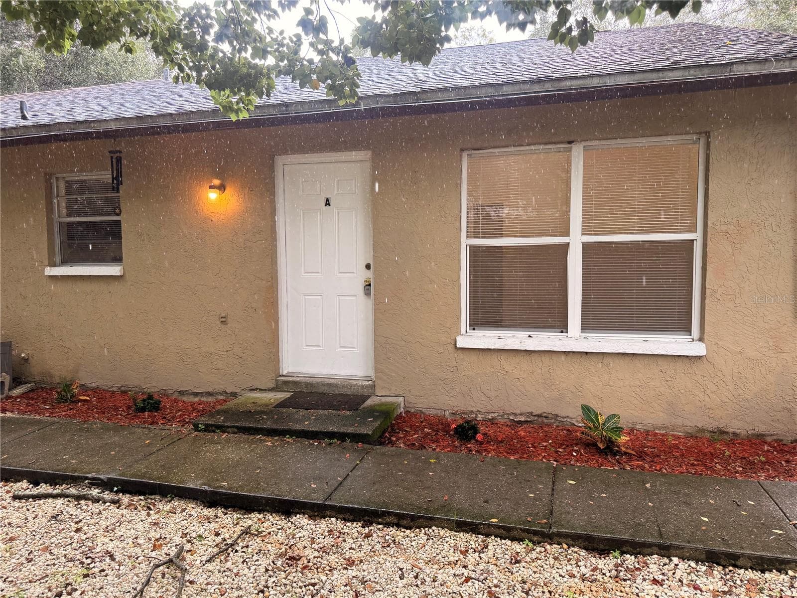 Half Duplex at 9406 N HARTTS DR #A, TAMPA