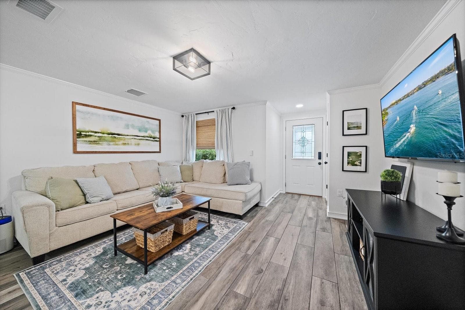 Single Family Residence at 852 ACADIA RD, VENICE, photo 4 of 48
