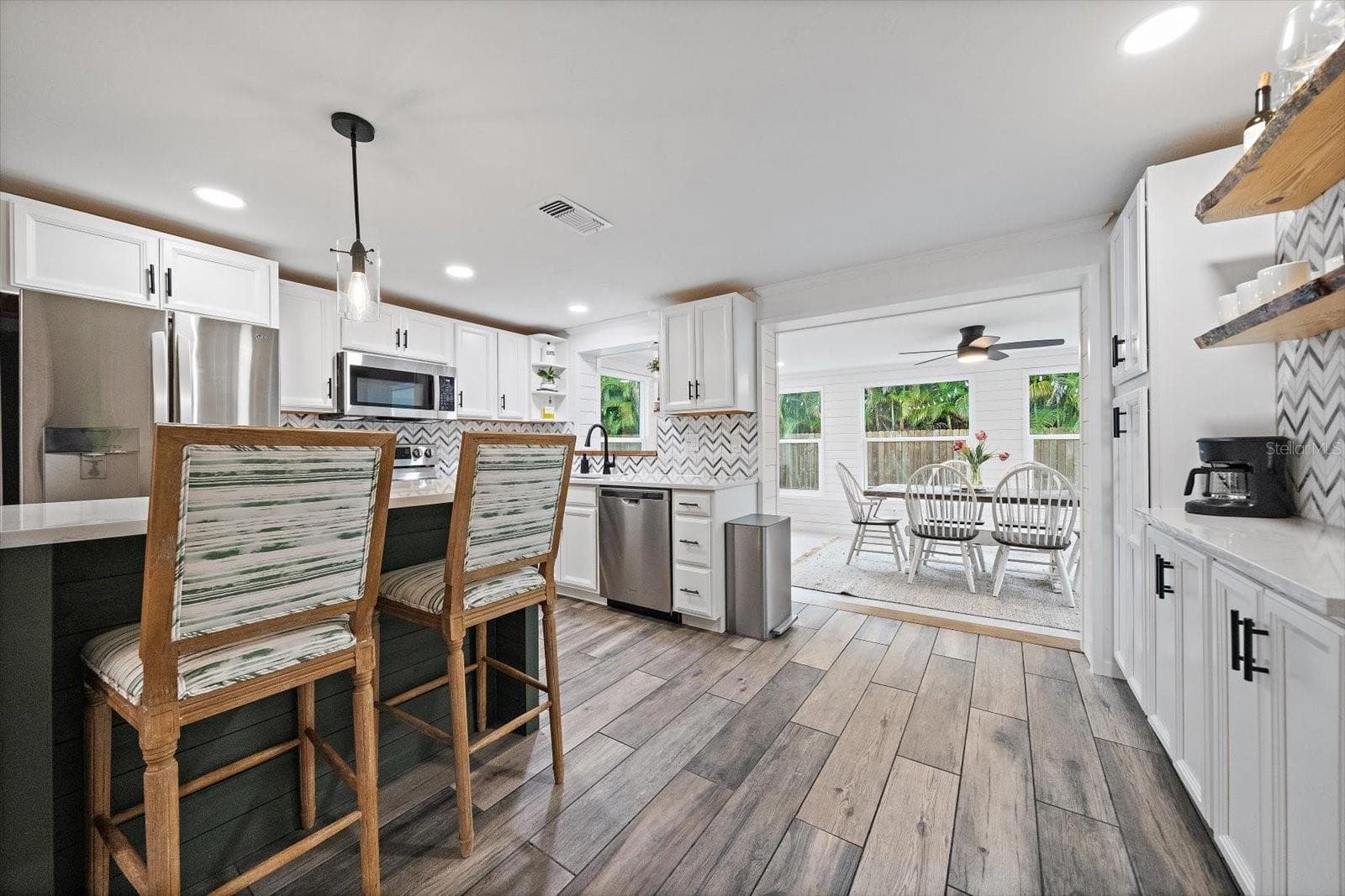 Single Family Residence at 852 ACADIA RD, VENICE, photo 10 of 48