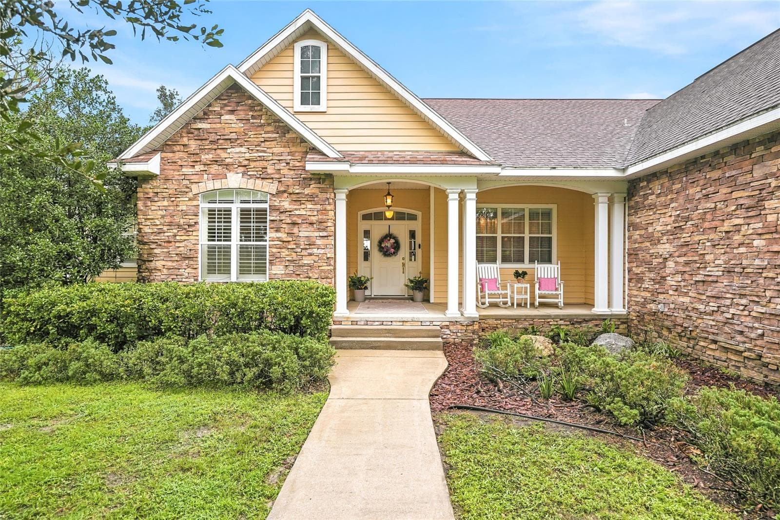 Front Entry - 18350 HANCOCK BLUFF RD, DADE CITY