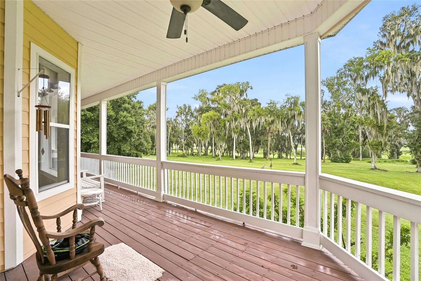 Back Porch - 18350 HANCOCK BLUFF RD, DADE CITY