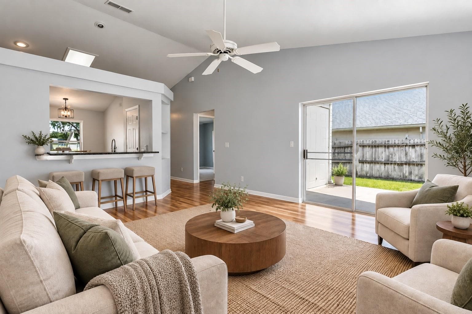 *virtually staged - 2657 WINCHESTER CIR, EUSTIS