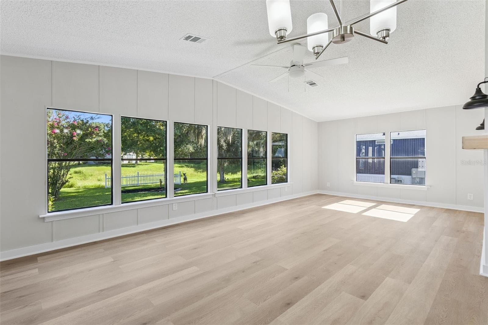 Manufactured Home at 2595 E MONTE CT, HERNANDO, photo 14 of 72