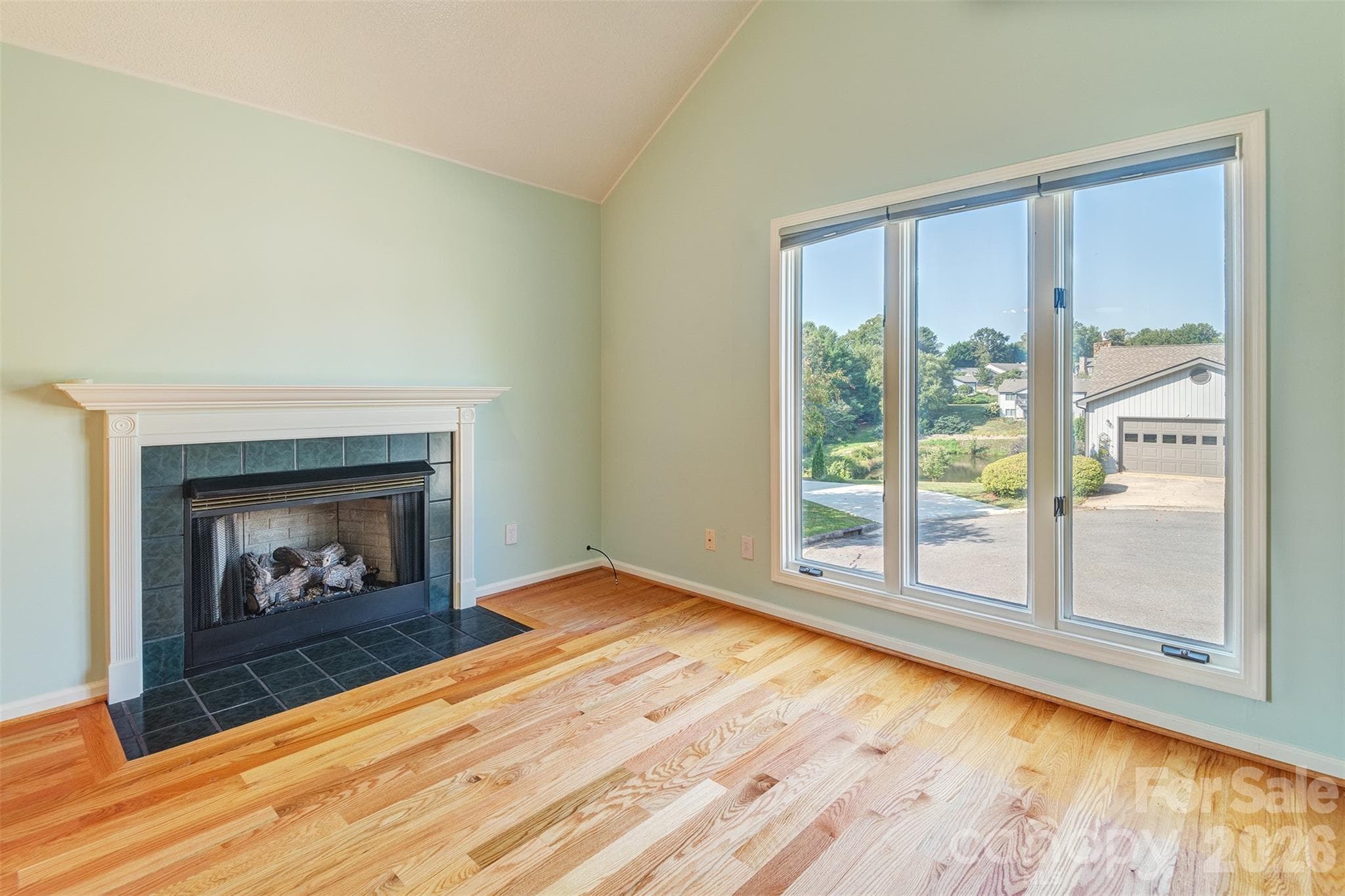 Townhouse at 227 Kyfields Drive, Weaverville, photo 12 of 29