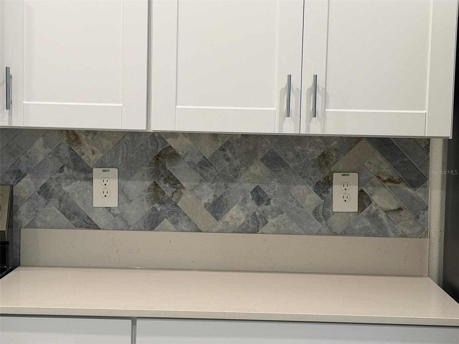 Townhouse at 36206 OBSIDIAN LN, ZEPHYRHILLS, photo 8 of 27