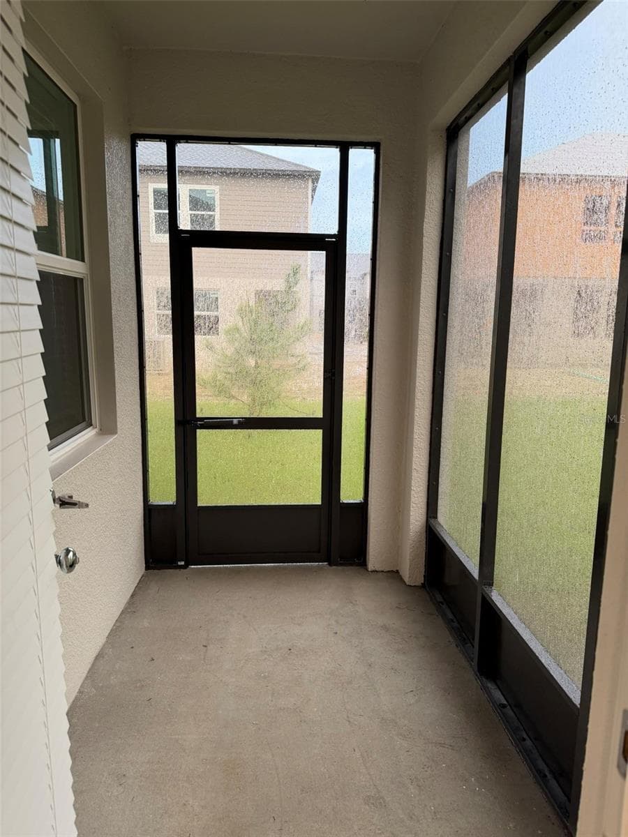 Townhouse at 36206 OBSIDIAN LN, ZEPHYRHILLS, photo 11 of 27
