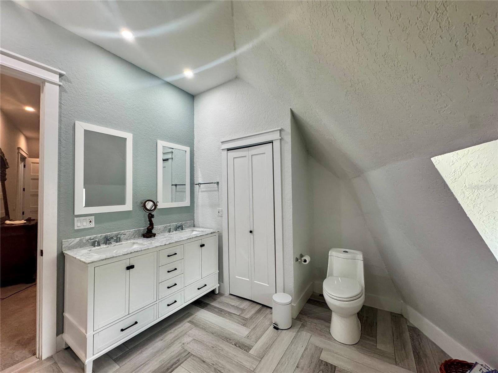 Primary Bath - 9710 BLACK BEAR CT, NEW PORT RICHEY