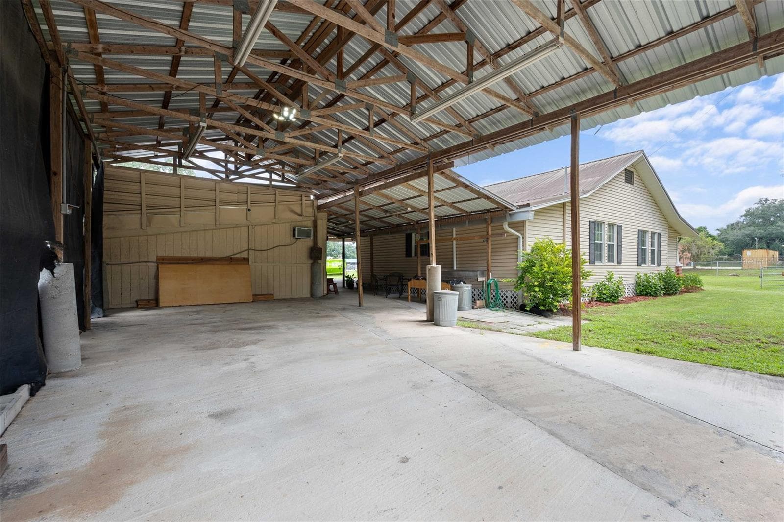Single Family Residence at 14927 14TH ST, DADE CITY, photo 24 of 45