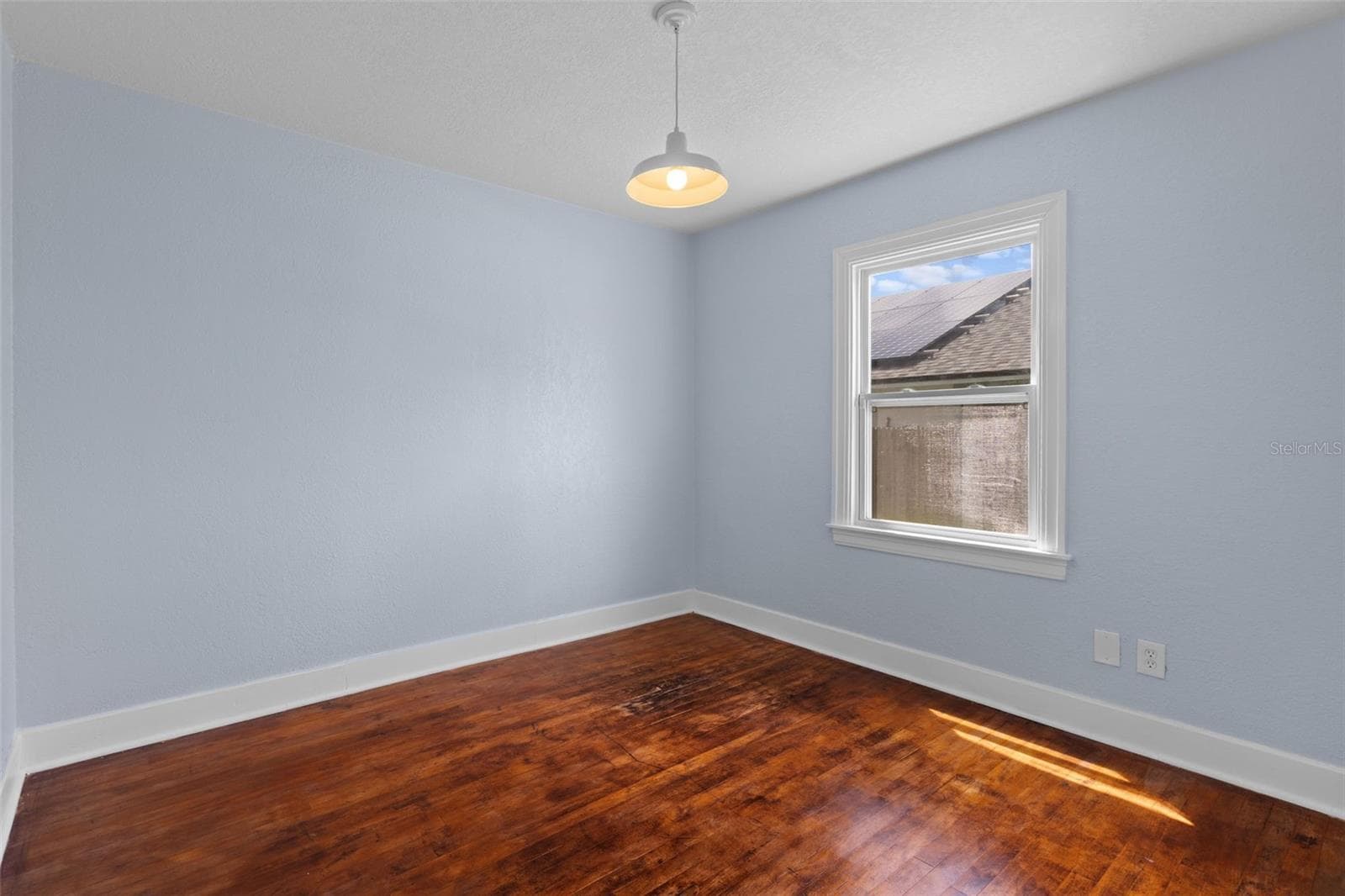 Single Family Residence at 5300 39 AVE N, ST PETERSBURG, photo 17 of 45
