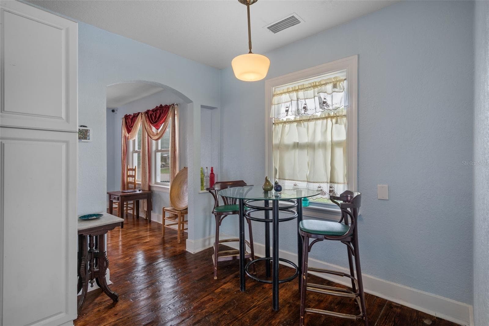 Single Family Residence at 5300 39 AVE N, ST PETERSBURG, photo 20 of 45
