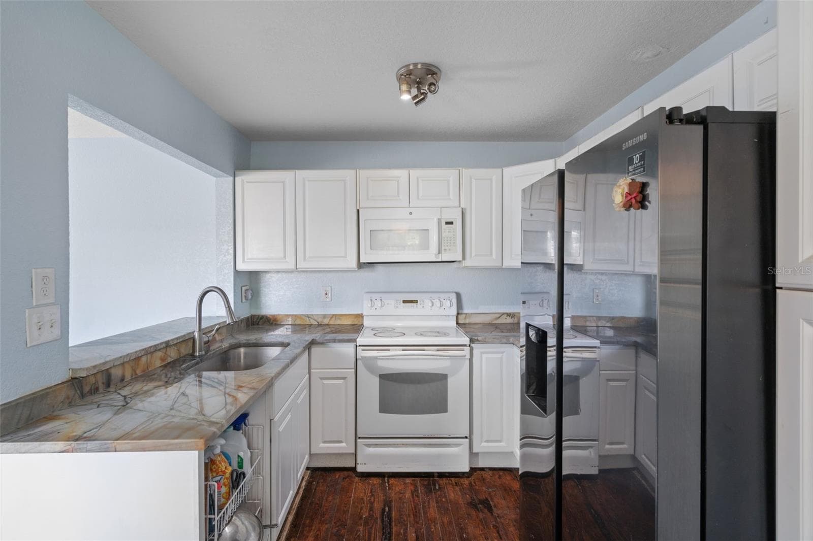 Single Family Residence at 5300 39 AVE N, ST PETERSBURG, photo 22 of 45