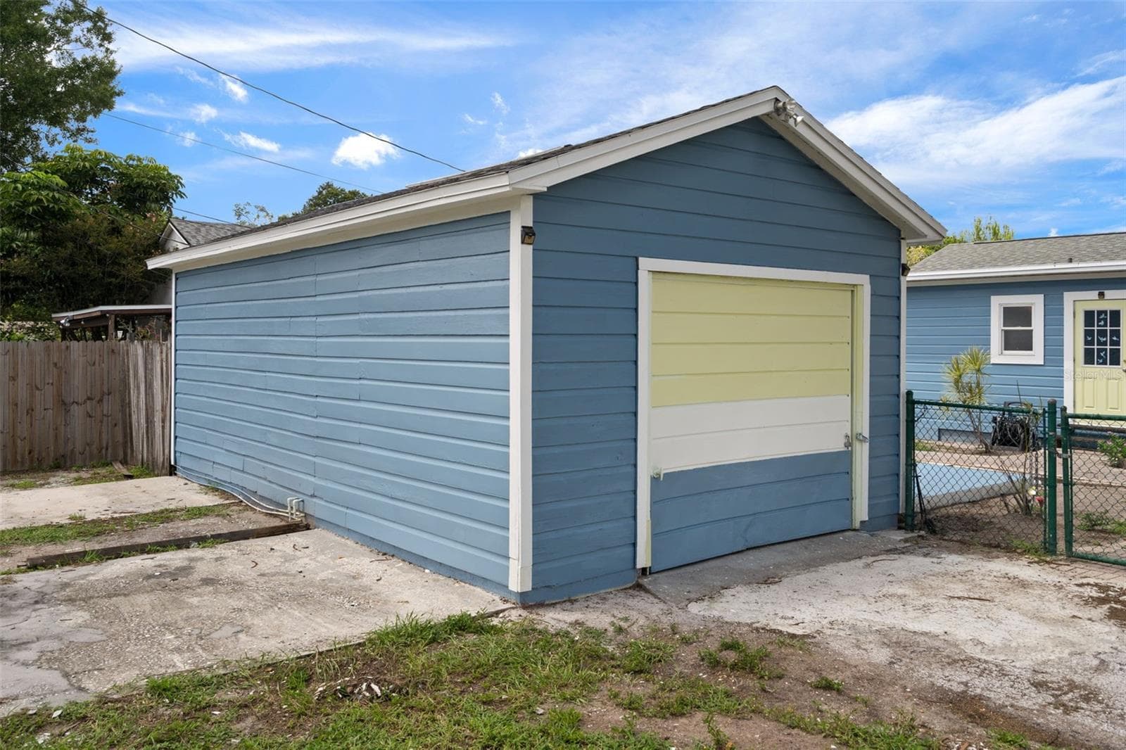 Single Family Residence at 5300 39 AVE N, ST PETERSBURG, photo 36 of 45