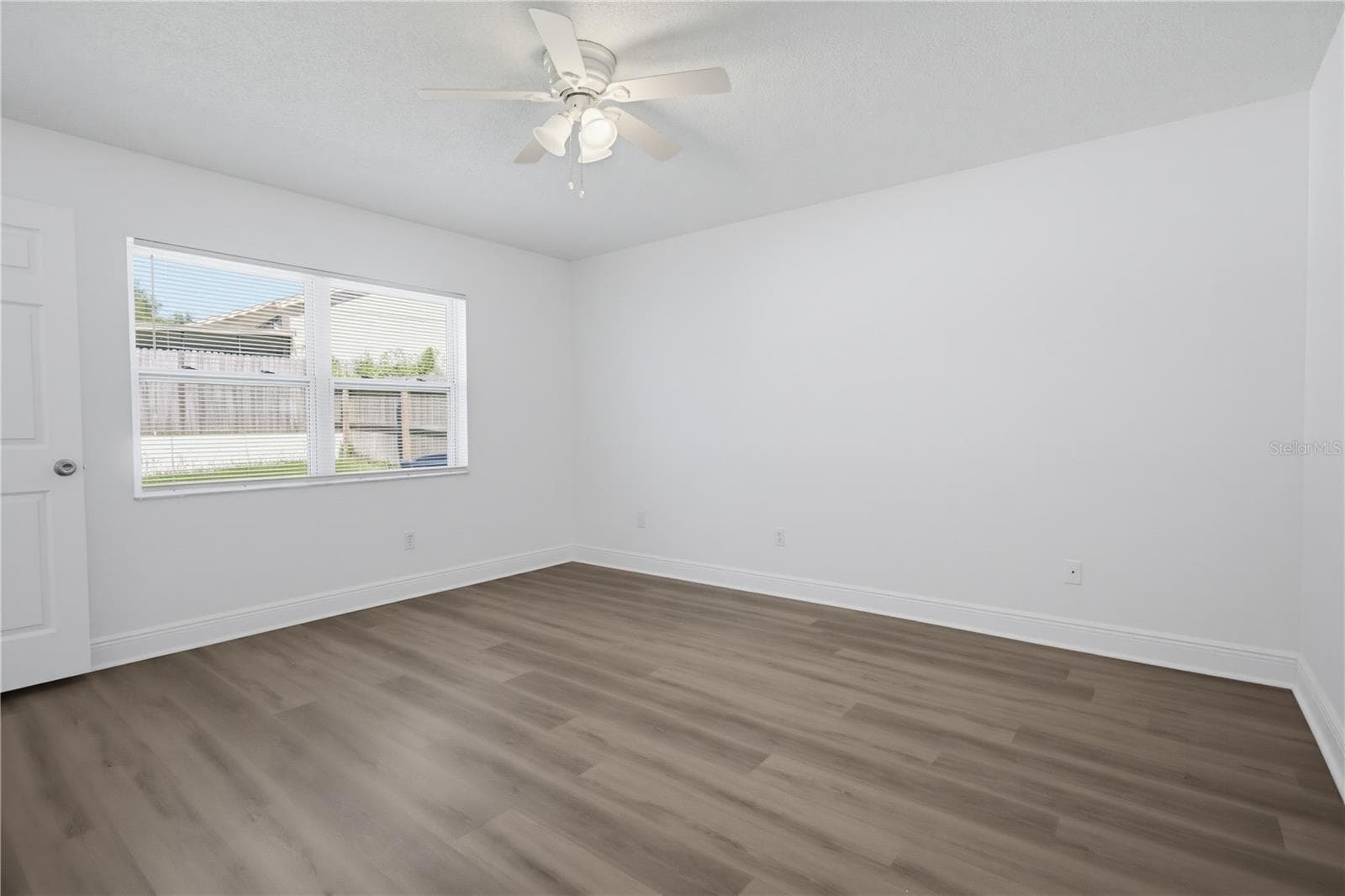 Master Bedroom - 1060 DEES DR, OVIEDO